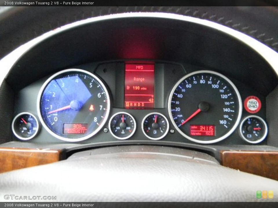 Pure Beige Interior Gauges for the 2008 Volkswagen Touareg 2 V8 #46466907