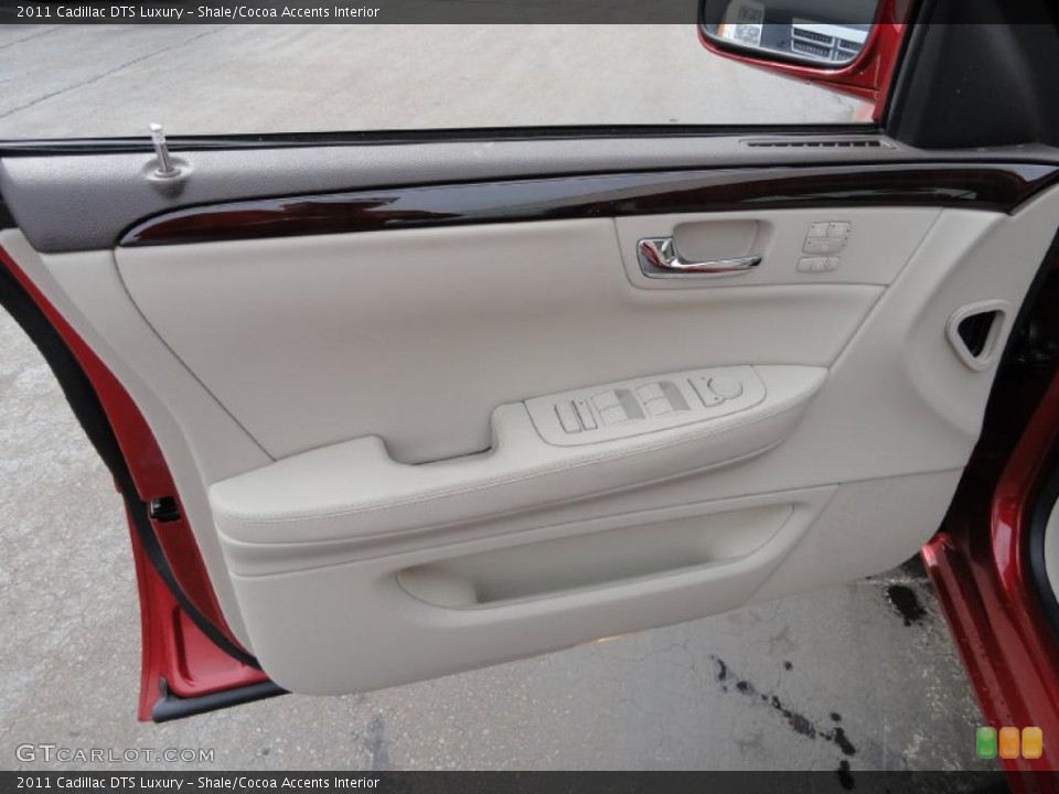 Shale/Cocoa Accents Interior Door Panel for the 2011 Cadillac DTS Luxury #46468041