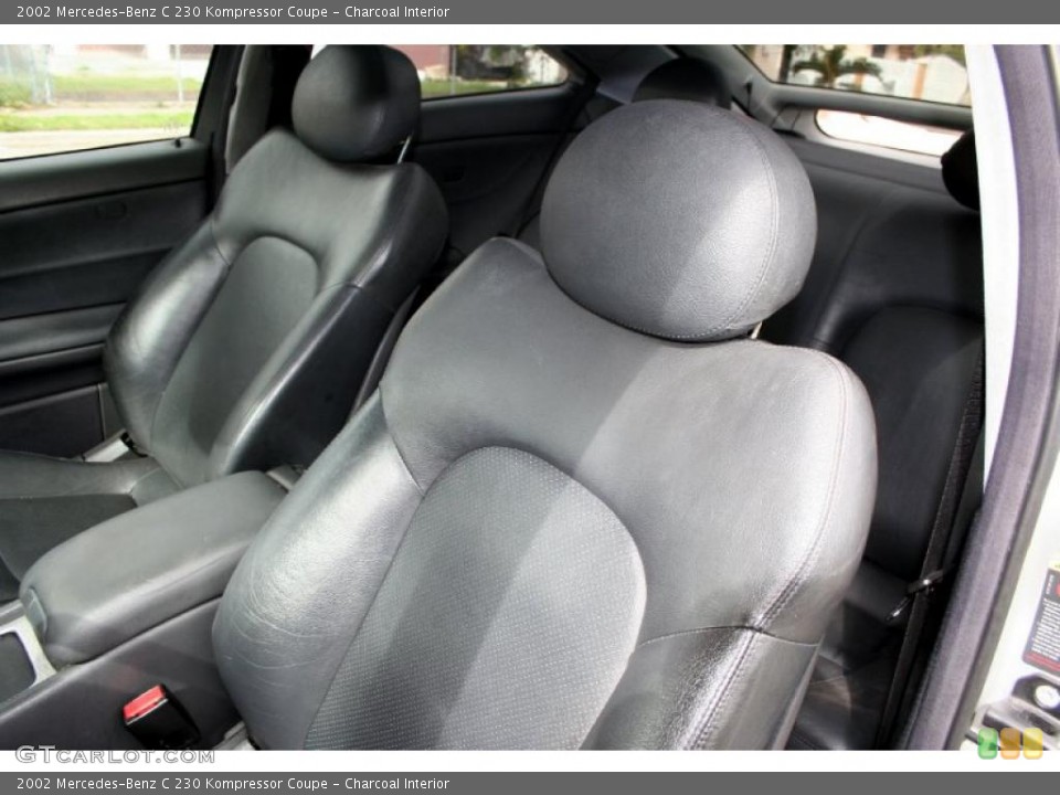 Charcoal Interior Photo for the 2002 Mercedes-Benz C 230 Kompressor Coupe #46469874