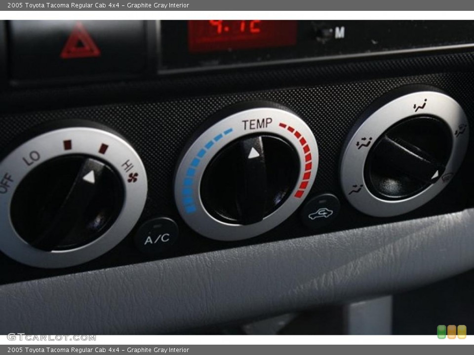 Graphite Gray Interior Controls for the 2005 Toyota Tacoma Regular Cab 4x4 #46470759