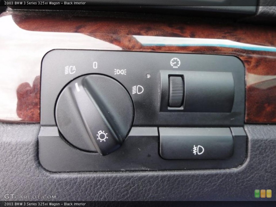 Black Interior Controls for the 2003 BMW 3 Series 325xi Wagon #46474026