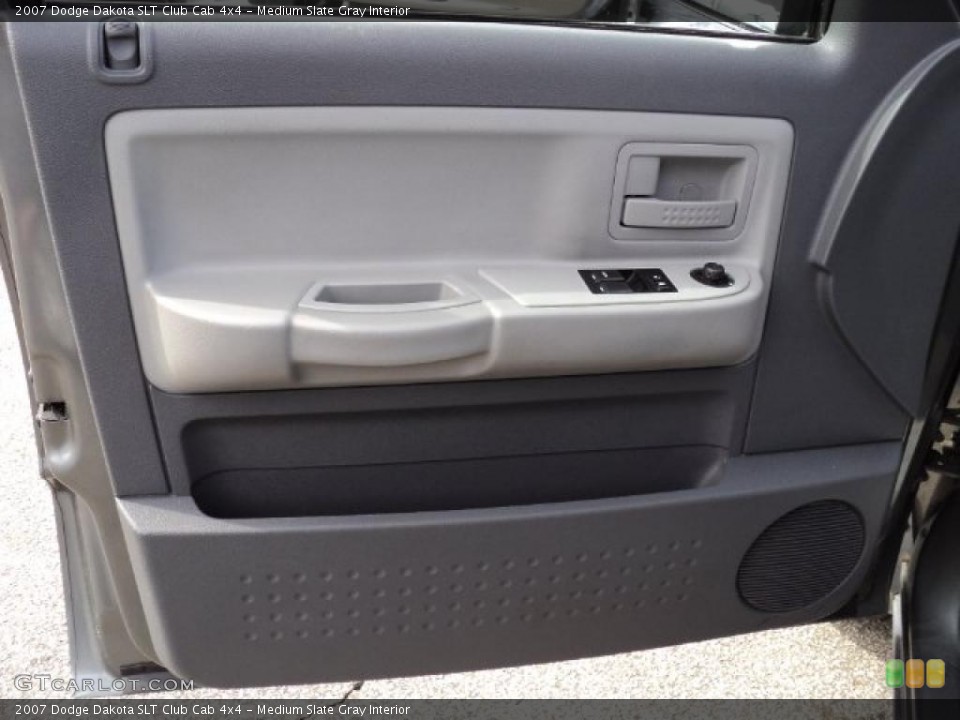 Medium Slate Gray Interior Door Panel for the 2007 Dodge Dakota SLT Club Cab 4x4 #46474929