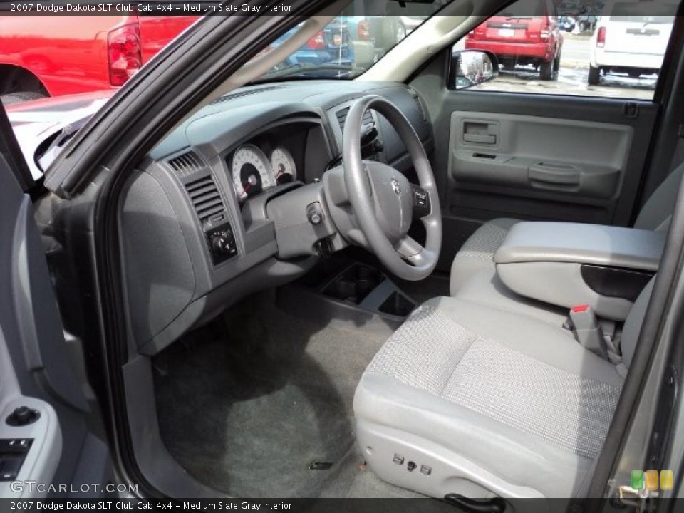 Medium Slate Gray Interior Photo for the 2007 Dodge Dakota SLT Club Cab 4x4 #46474941