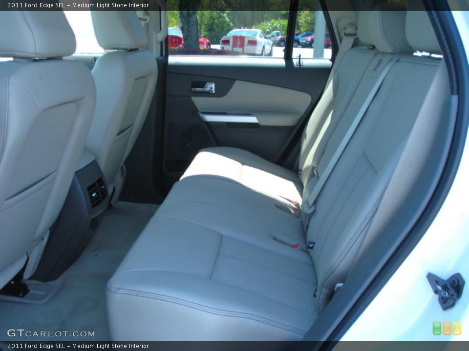 Medium Light Stone Interior Photo for the 2011 Ford Edge SEL #46476390