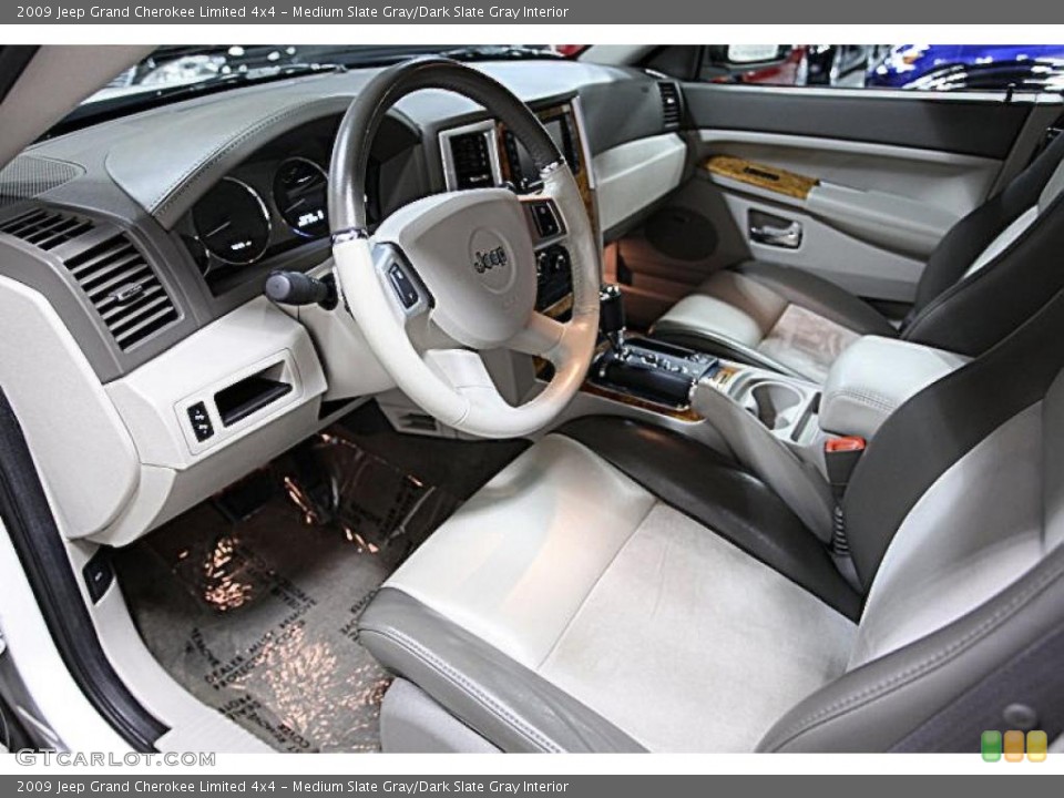 Medium Slate Gray/Dark Slate Gray Interior Photo for the 2009 Jeep Grand Cherokee Limited 4x4 #46480569