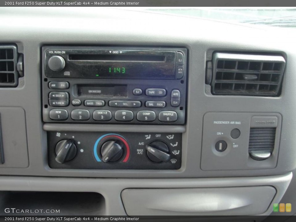Medium Graphite Interior Controls for the 2001 Ford F250 Super Duty XLT SuperCab 4x4 #46480650