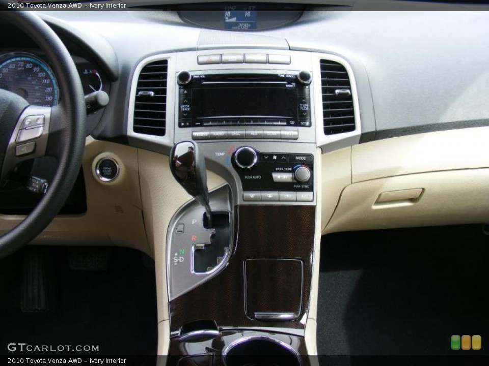 Ivory Interior Controls for the 2010 Toyota Venza AWD #46480740