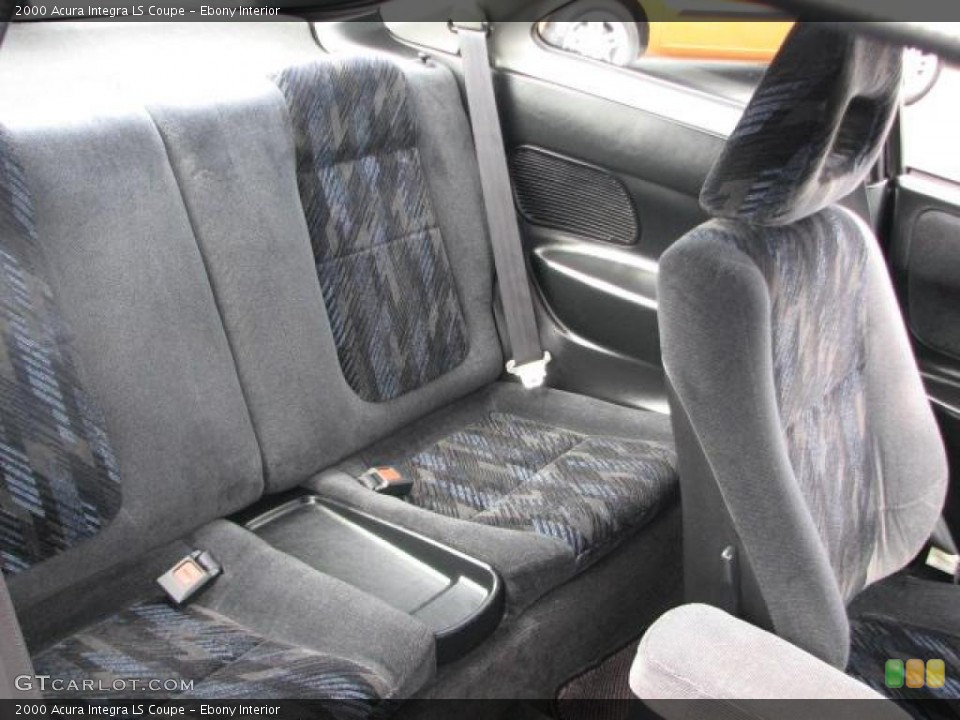 Ebony Interior Photo for the 2000 Acura Integra LS Coupe #46482054