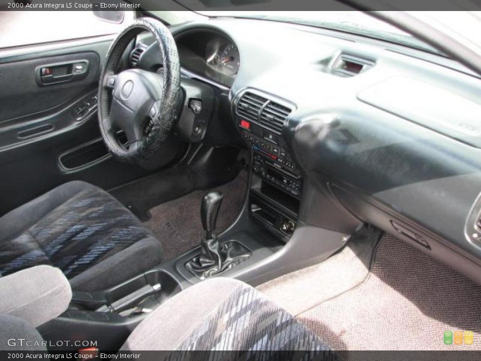 Ebony Interior Photo for the 2000 Acura Integra LS Coupe #46482069