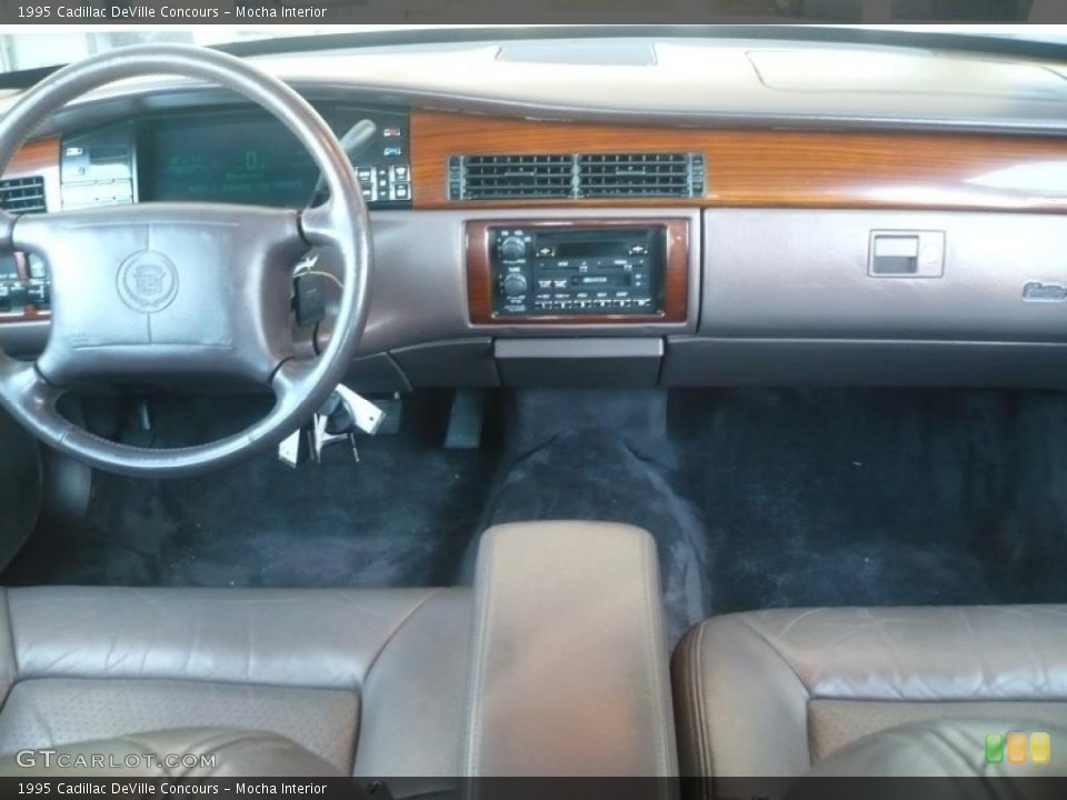 Mocha Interior Dashboard for the 1995 Cadillac DeVille Concours #46482120