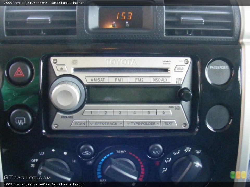 Dark Charcoal Interior Controls for the 2009 Toyota FJ Cruiser 4WD #46485492