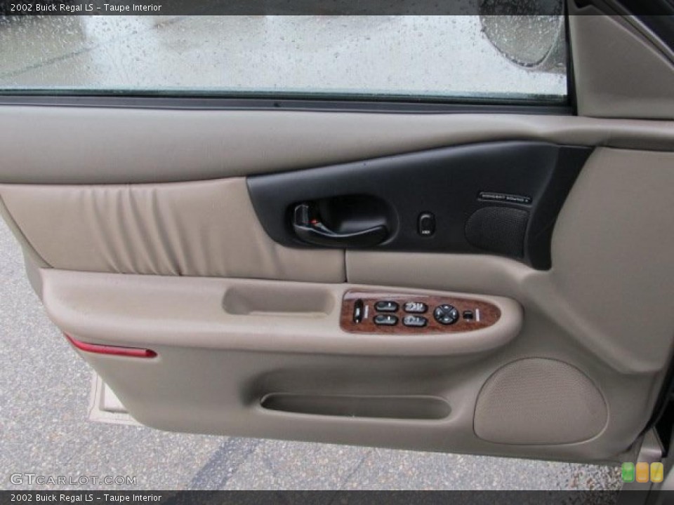 Taupe Interior Door Panel for the 2002 Buick Regal LS #46485576