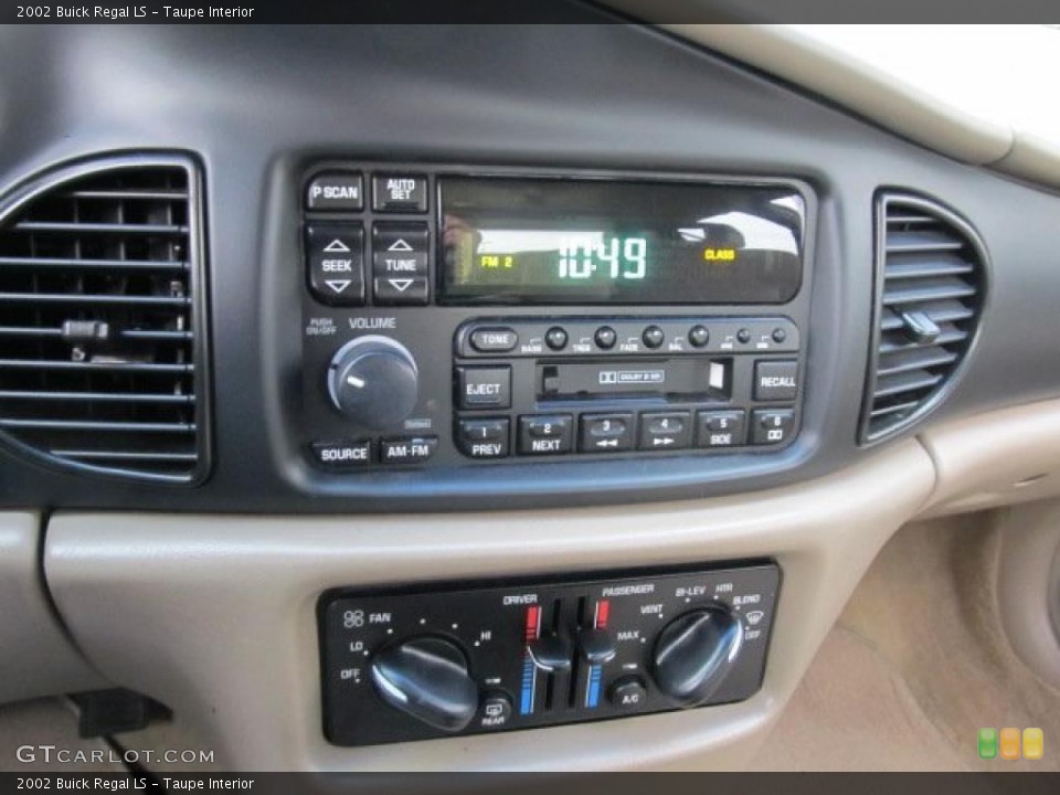 Taupe Interior Controls for the 2002 Buick Regal LS #46485619