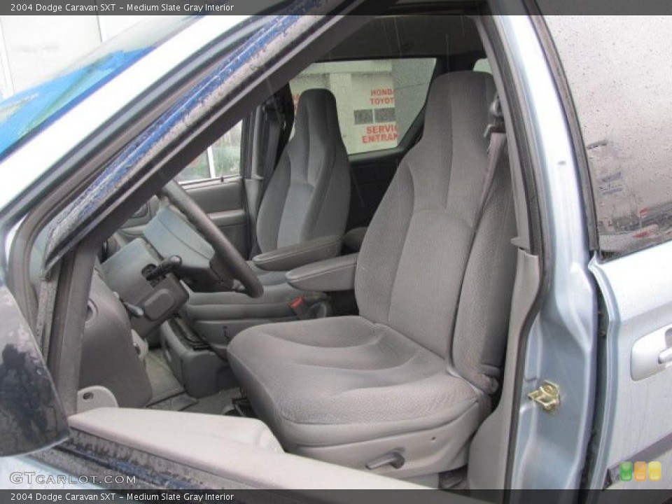 Medium Slate Gray Interior Photo for the 2004 Dodge Caravan SXT #46486554
