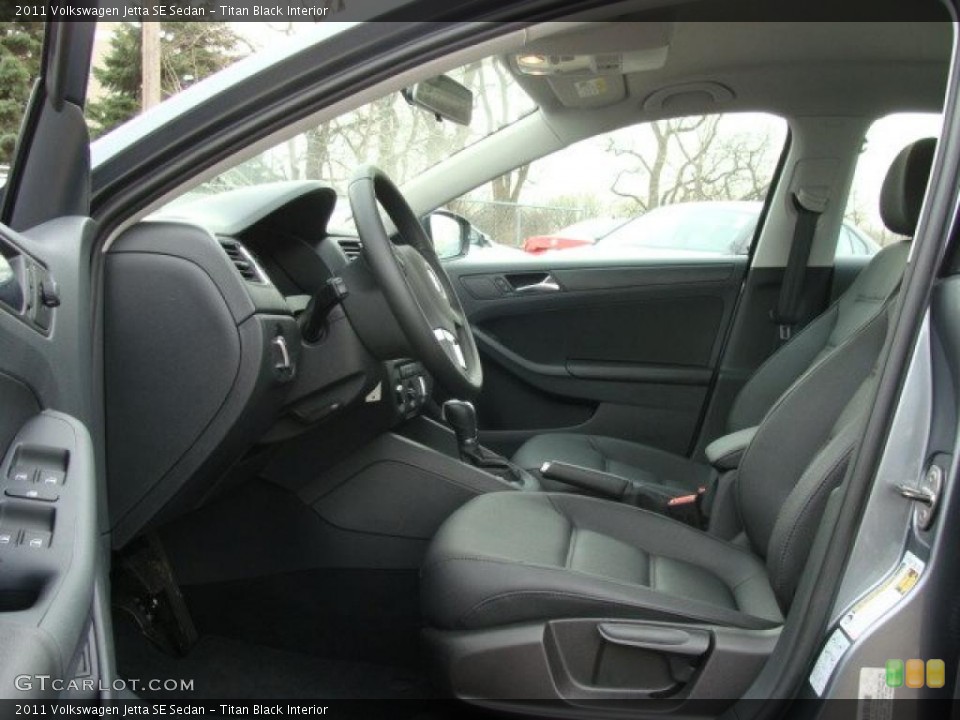 Titan Black Interior Photo for the 2011 Volkswagen Jetta SE Sedan #46486797