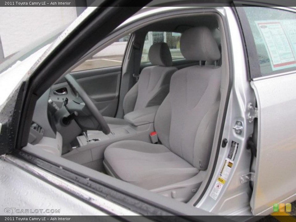 Ash Interior Photo for the 2011 Toyota Camry LE #46489467