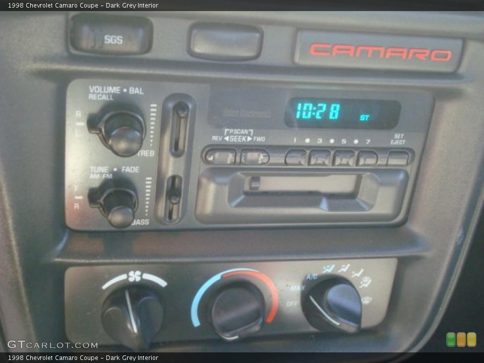 Dark Grey Interior Controls for the 1998 Chevrolet Camaro Coupe #46489692