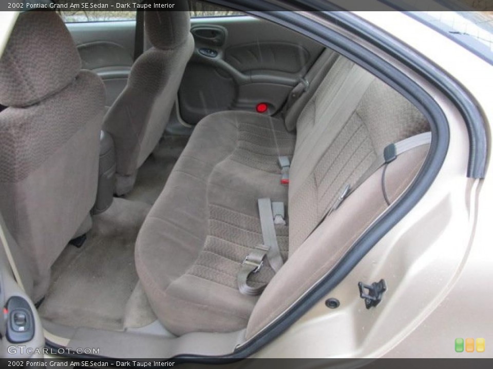 Dark Taupe Interior Photo for the 2002 Pontiac Grand Am SE Sedan #46490007