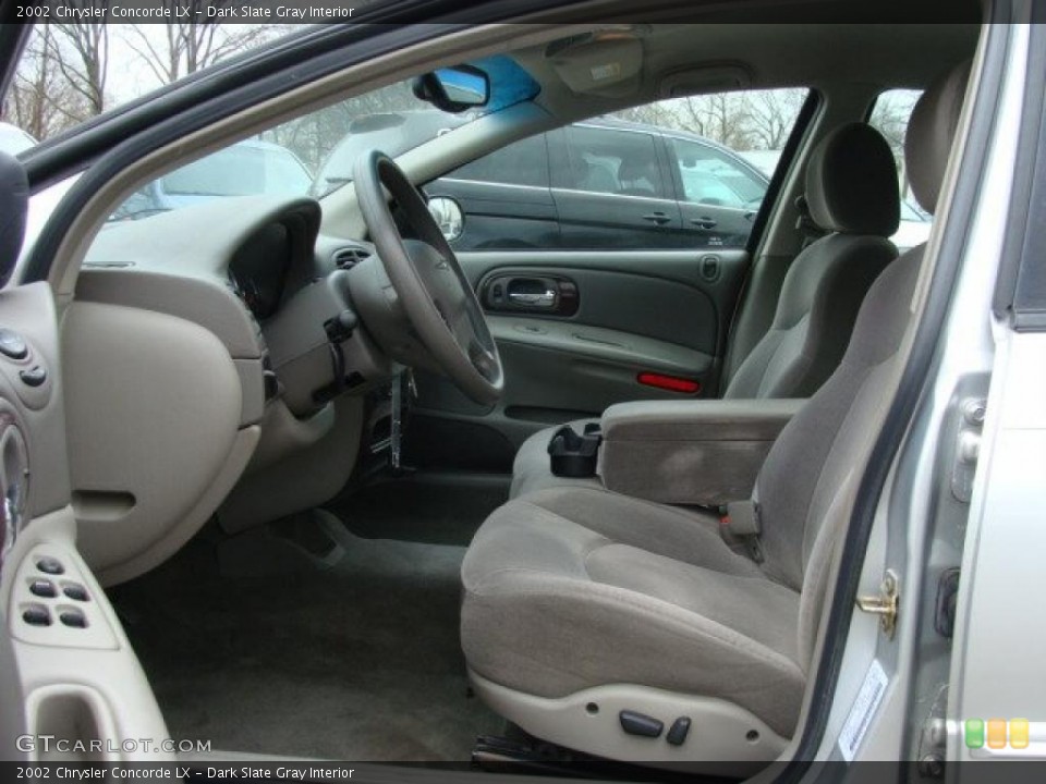 Dark Slate Gray Interior Photo for the 2002 Chrysler Concorde LX #46490793