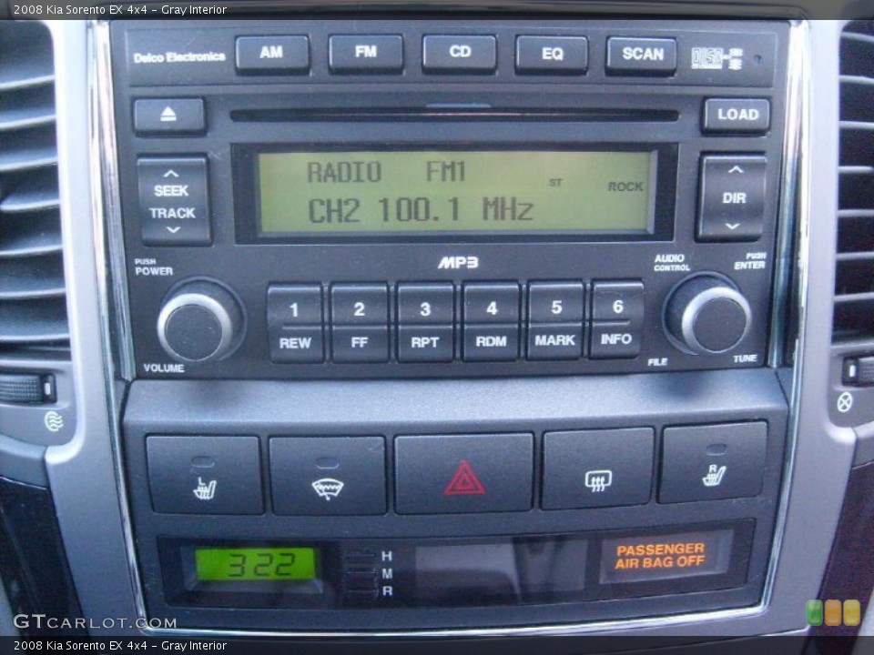 Gray Interior Controls for the 2008 Kia Sorento EX 4x4 #46490994