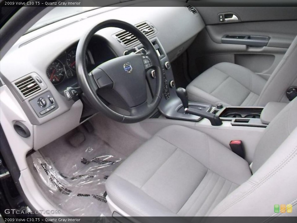 Quartz Gray Interior Photo for the 2009 Volvo C30 T5 #46492275