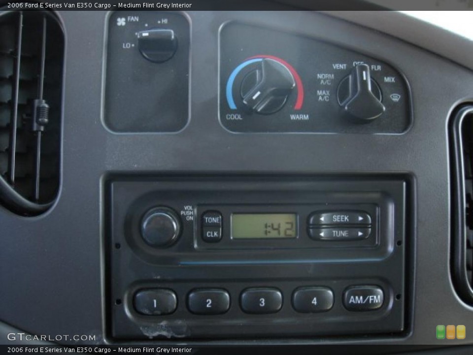 Medium Flint Grey Interior Controls for the 2006 Ford E Series Van E350 Cargo #46493961