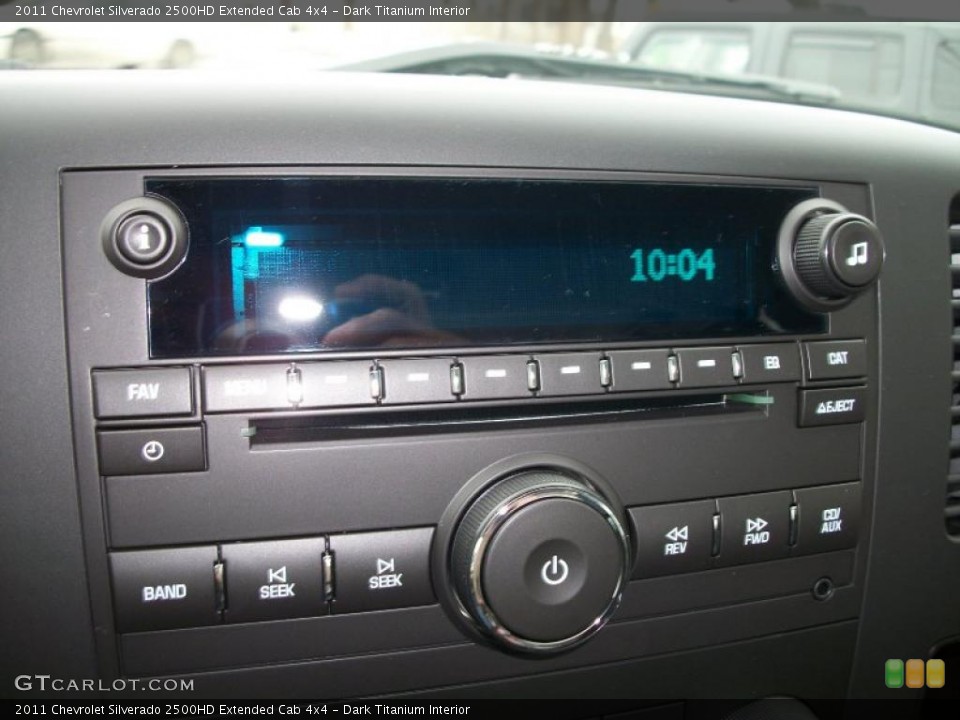 Dark Titanium Interior Controls for the 2011 Chevrolet Silverado 2500HD Extended Cab 4x4 #46497204