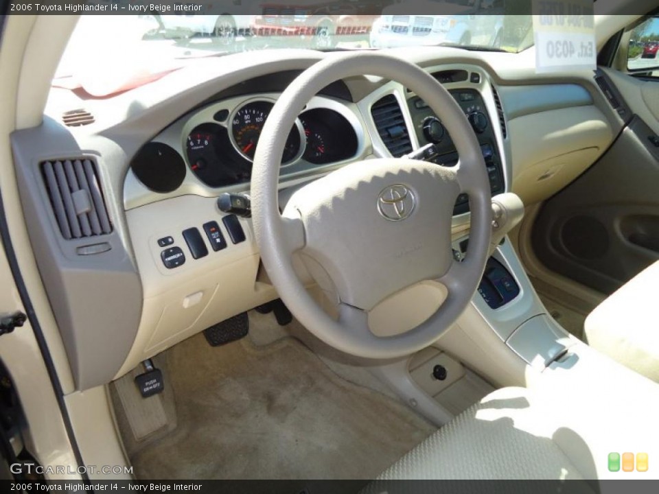 Ivory Beige Interior Photo for the 2006 Toyota Highlander I4 #46498092
