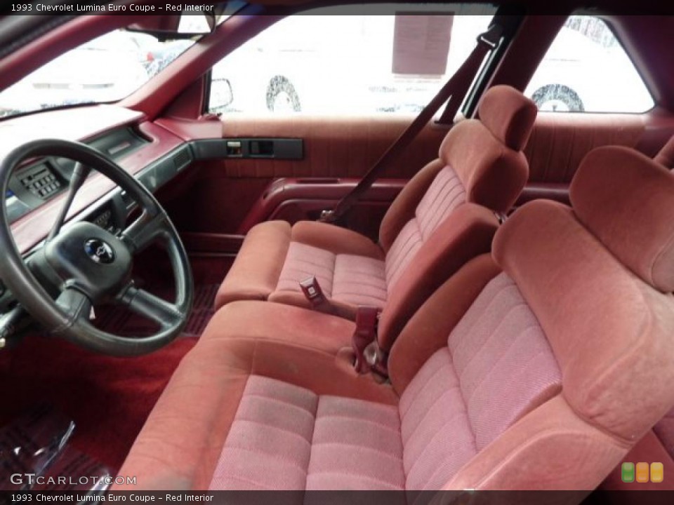 Red Interior Photo for the 1993 Chevrolet Lumina Euro Coupe #46501967