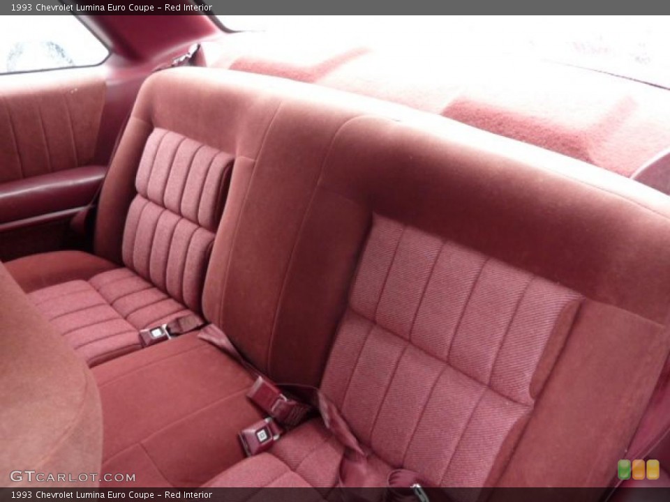 Red Interior Photo for the 1993 Chevrolet Lumina Euro Coupe #46502009