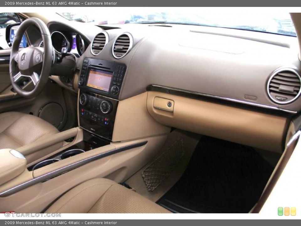 Cashmere Interior Photo for the 2009 Mercedes-Benz ML 63 AMG 4Matic #46504410