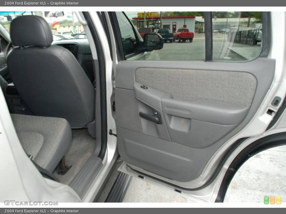 Graphite Interior Door Panel for the 2004 Ford Explorer XLS #46510661