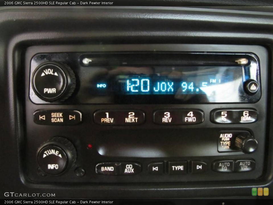 Dark Pewter Interior Controls for the 2006 GMC Sierra 2500HD SLE Regular Cab #46513977