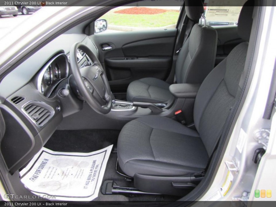 Black Interior Photo for the 2011 Chrysler 200 LX #46514670