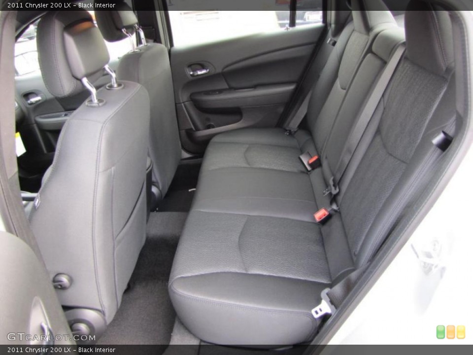Black Interior Photo for the 2011 Chrysler 200 LX #46514688
