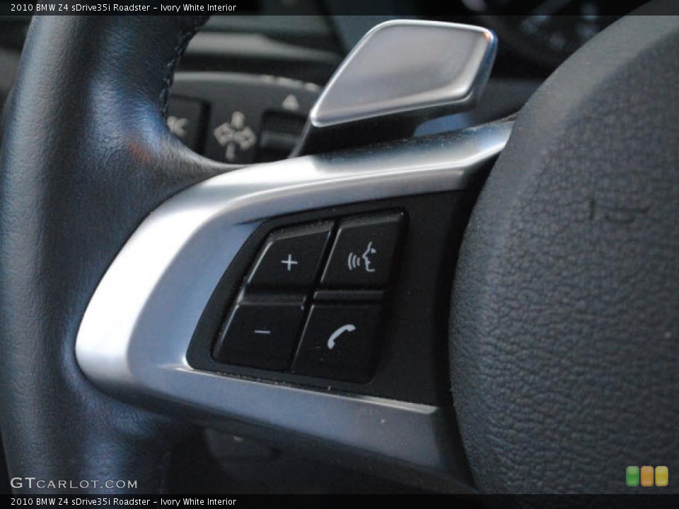 Ivory White Interior Controls for the 2010 BMW Z4 sDrive35i Roadster #46515948