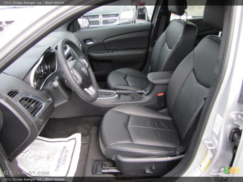 Black Interior Photo for the 2011 Dodge Avenger Lux #46516056