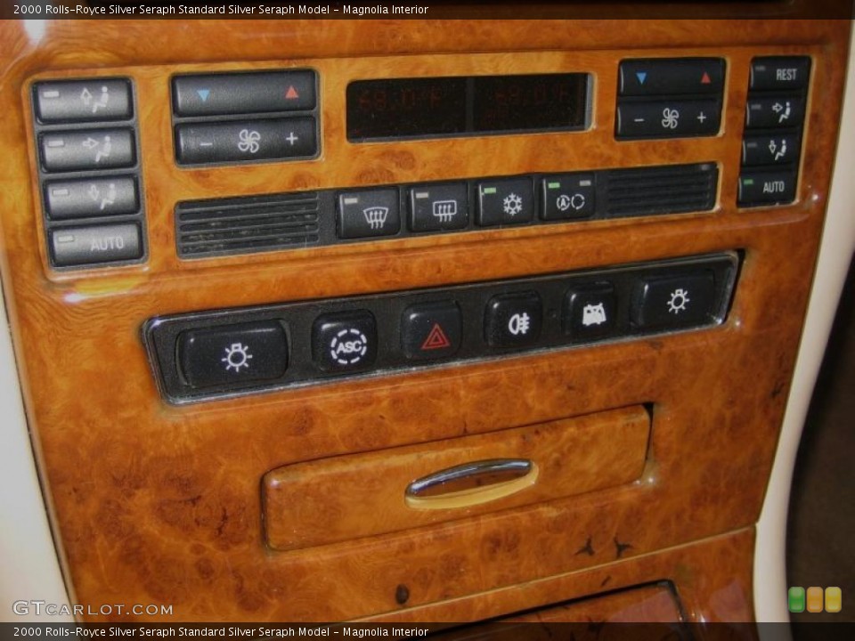 Magnolia Interior Controls for the 2000 Rolls-Royce Silver Seraph  #46516296