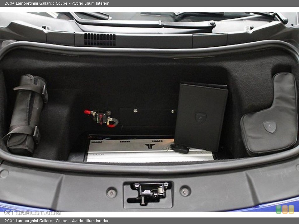 Avorio Lilium Interior Trunk for the 2004 Lamborghini Gallardo Coupe #46516872