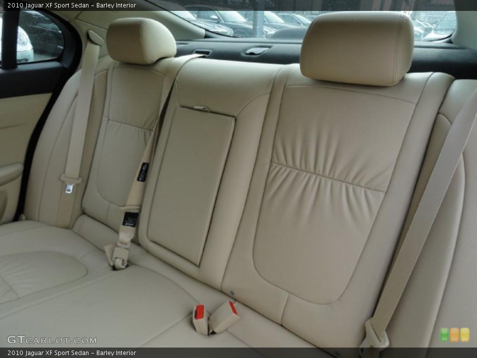 Barley Interior Photo for the 2010 Jaguar XF Sport Sedan #46517304