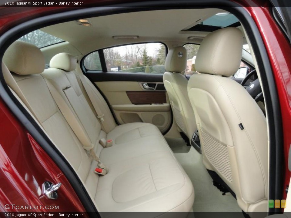 Barley Interior Photo for the 2010 Jaguar XF Sport Sedan #46517364