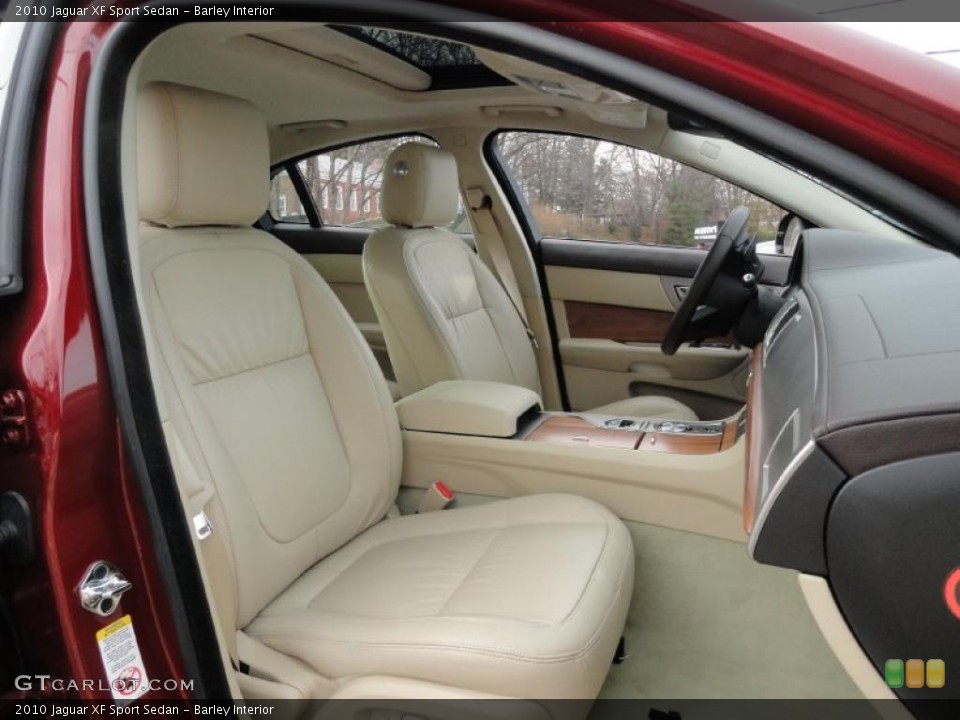 Barley Interior Photo for the 2010 Jaguar XF Sport Sedan #46517415