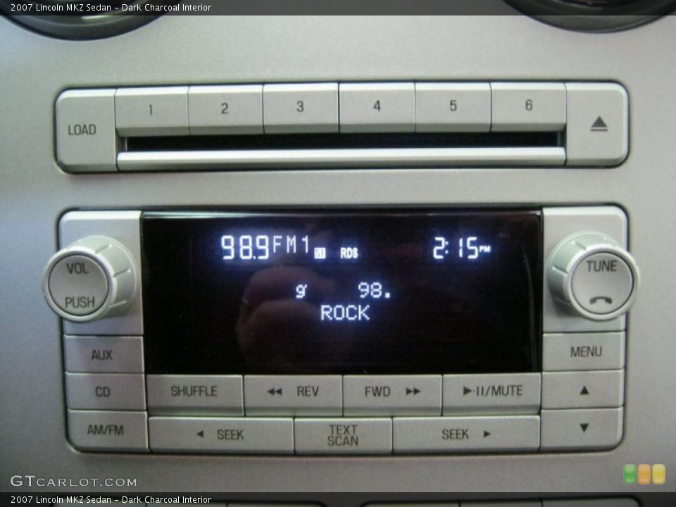 Dark Charcoal Interior Controls for the 2007 Lincoln MKZ Sedan #46523406