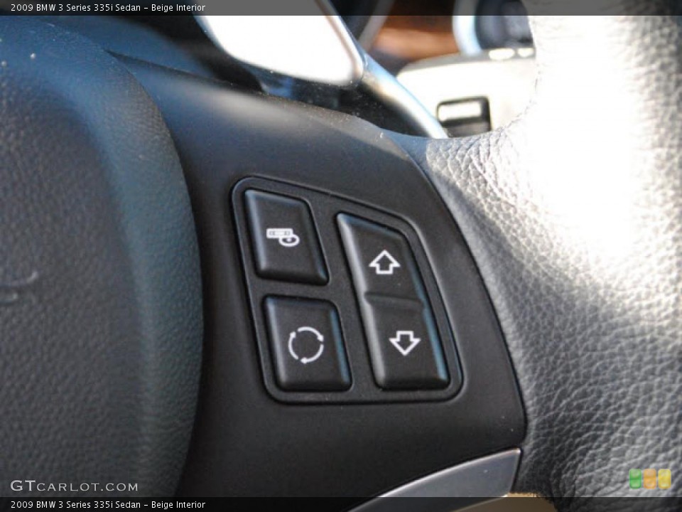 Beige Interior Controls for the 2009 BMW 3 Series 335i Sedan #46523445
