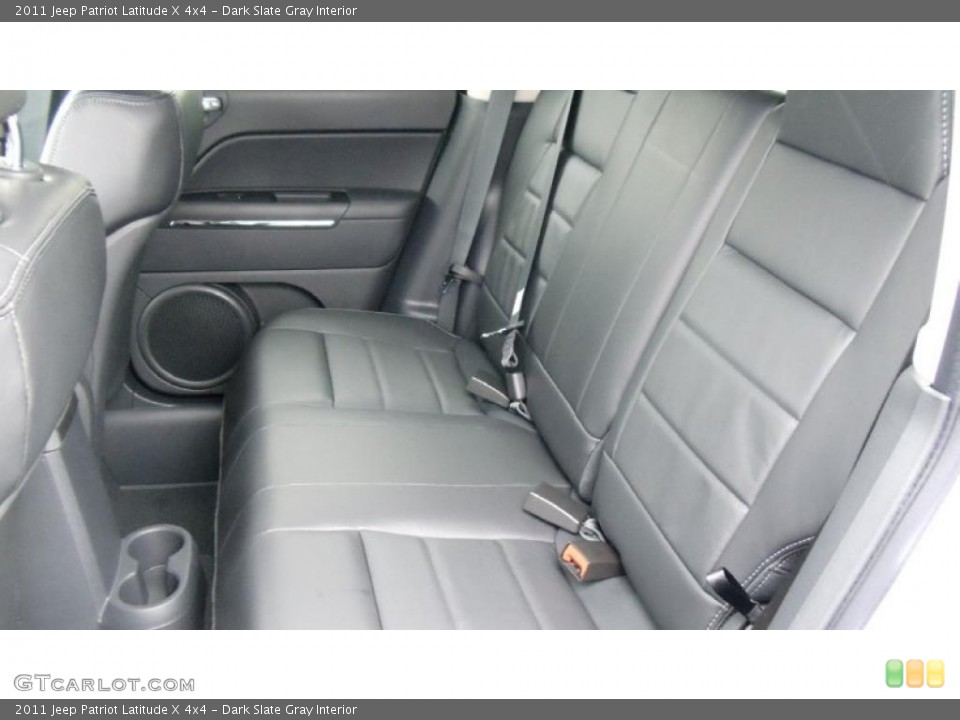 Dark Slate Gray Interior Photo for the 2011 Jeep Patriot Latitude X 4x4 #46537149