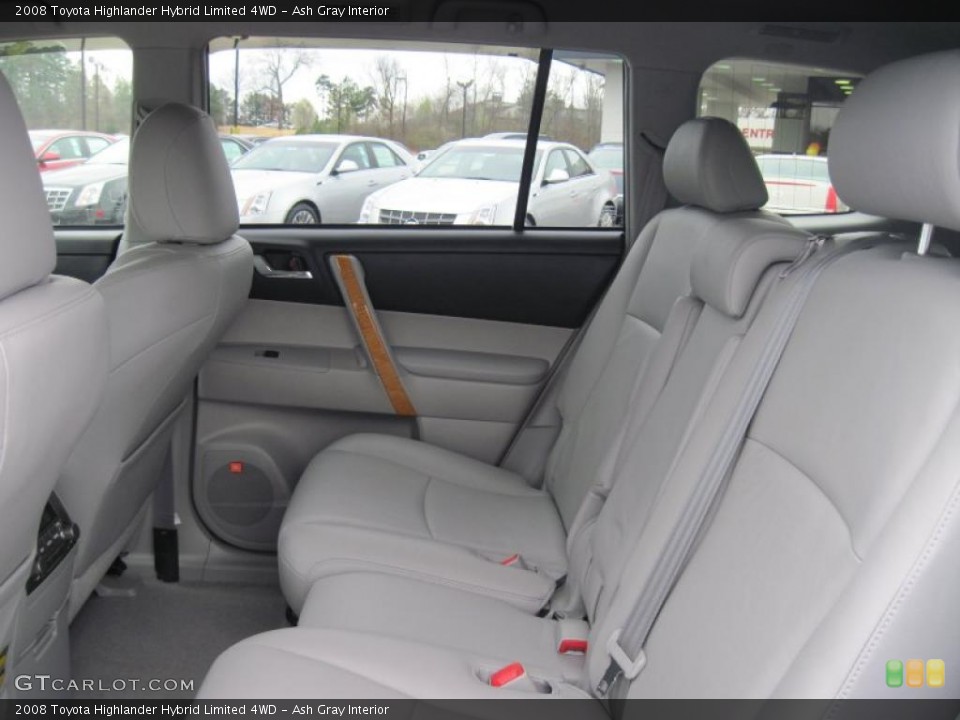 Ash Gray Interior Photo for the 2008 Toyota Highlander Hybrid Limited 4WD #46544355