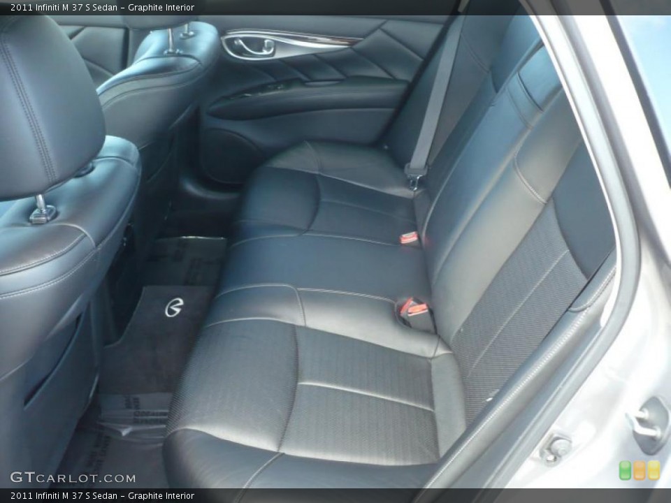 Graphite Interior Photo for the 2011 Infiniti M 37 S Sedan #46546697