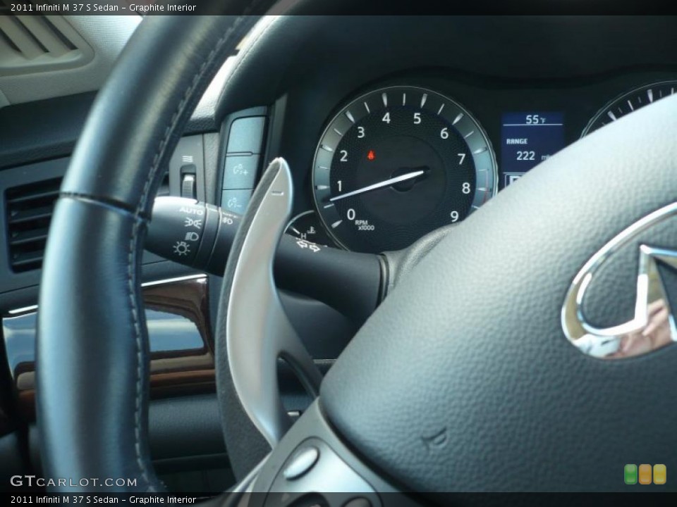 Graphite Interior Controls for the 2011 Infiniti M 37 S Sedan #46546859