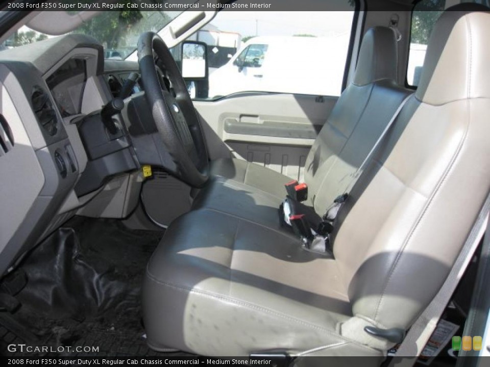 Medium Stone Interior Photo for the 2008 Ford F350 Super Duty XL Regular Cab Chassis Commercial #46547261
