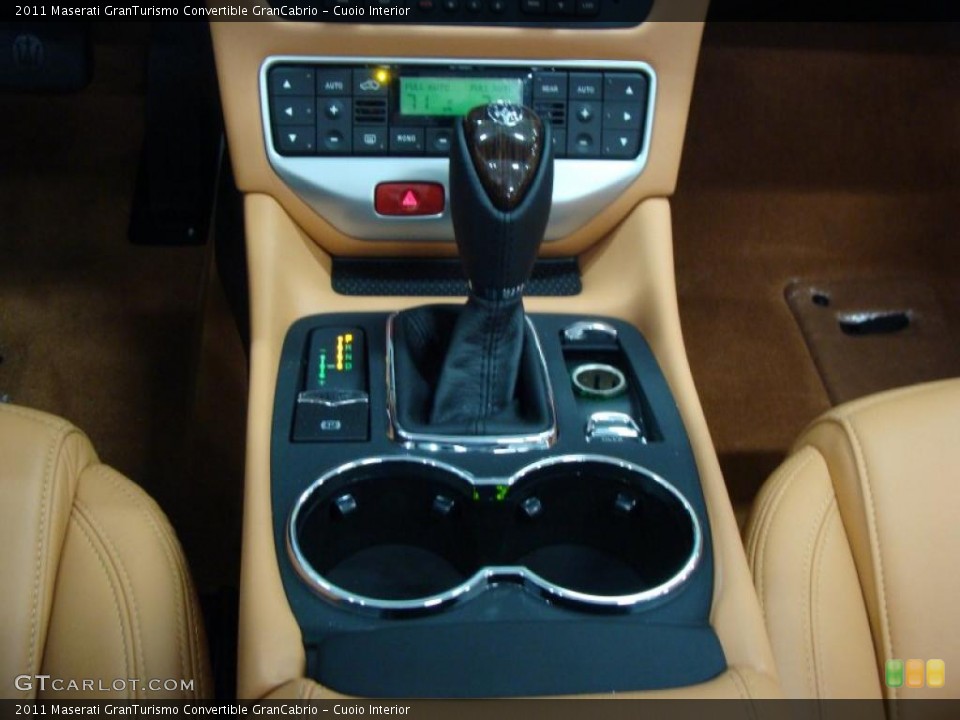 Cuoio Interior Transmission for the 2011 Maserati GranTurismo Convertible GranCabrio #46549082